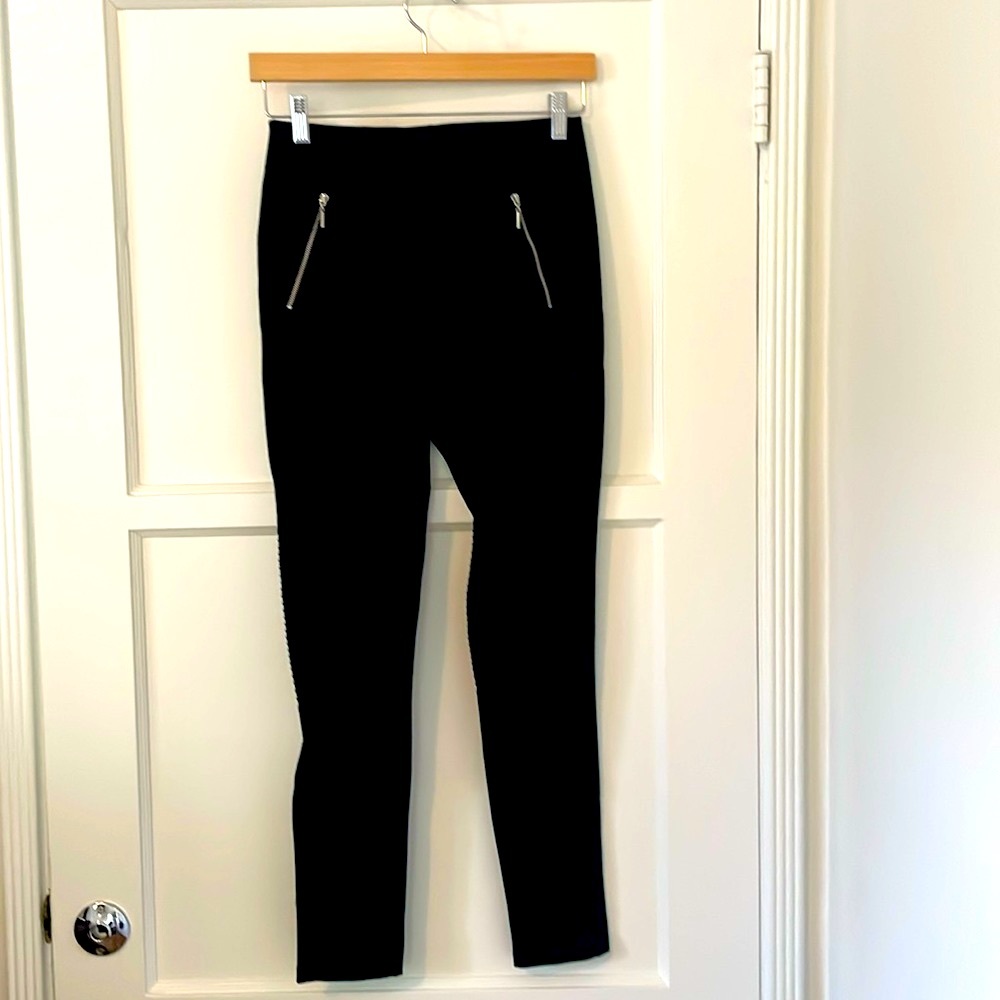Zara Black High-Waisted Leggings